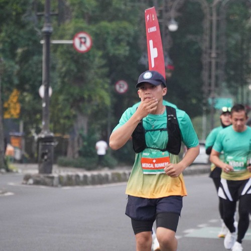 Race photo from BAUR RUN 2025