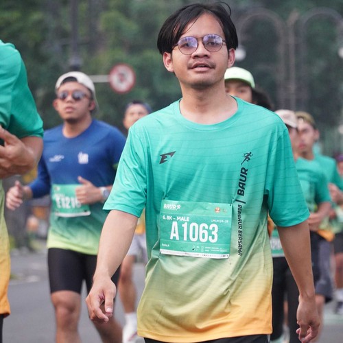 Race photo from BAUR RUN 2025