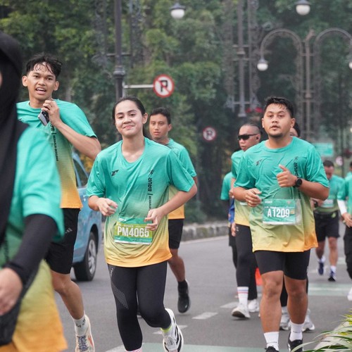 Race photo from BAUR RUN 2025