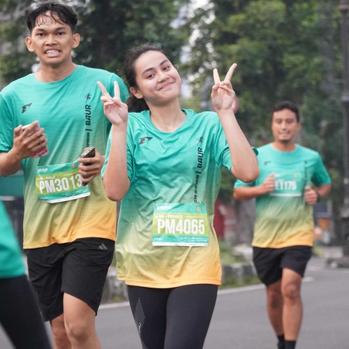 Race photo from BAUR RUN 2025