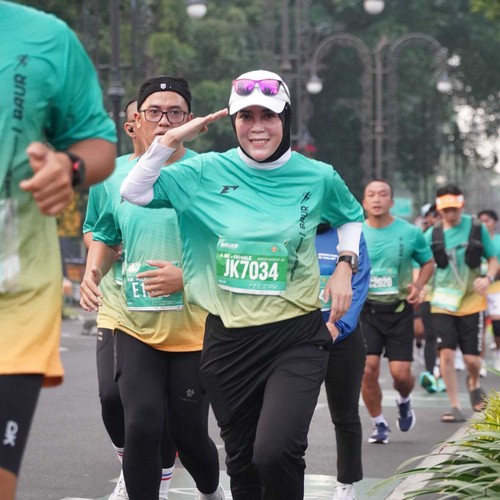 Race photo from BAUR RUN 2025