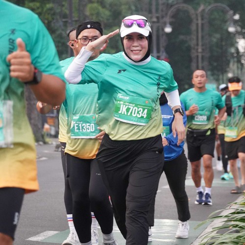 Race photo from BAUR RUN 2025
