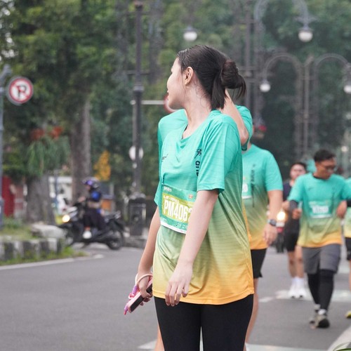 Race photo from BAUR RUN 2025