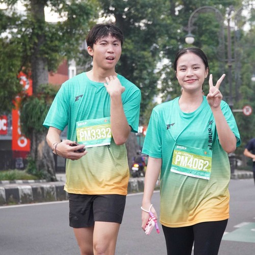 Race photo from BAUR RUN 2025