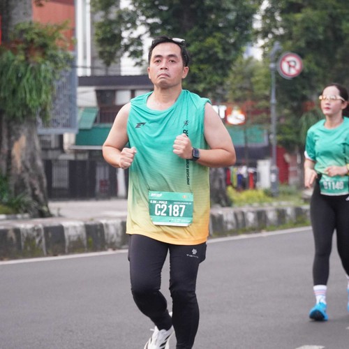 Race photo from BAUR RUN 2025