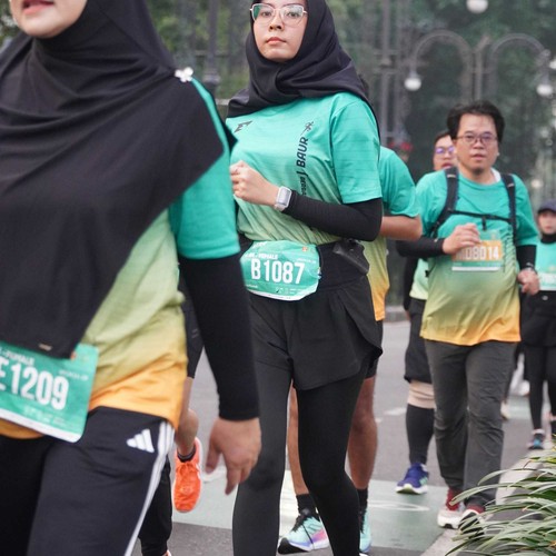 Race photo from BAUR RUN 2025