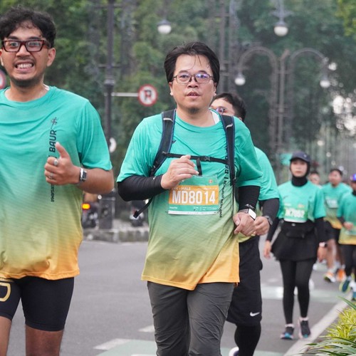 Race photo from BAUR RUN 2025