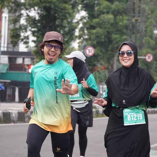 Race photo from BAUR RUN 2025