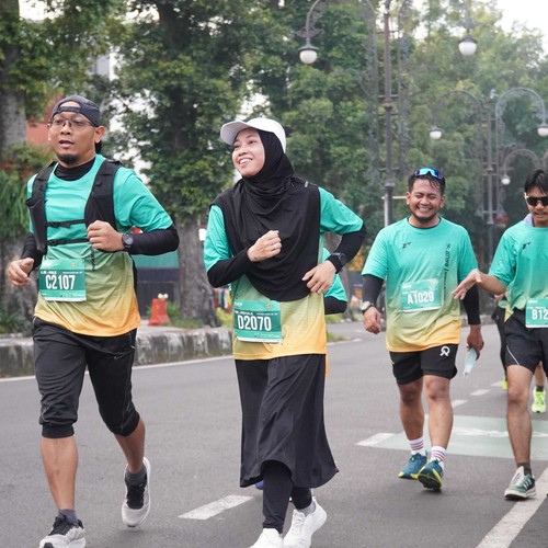 Race photo from BAUR RUN 2025