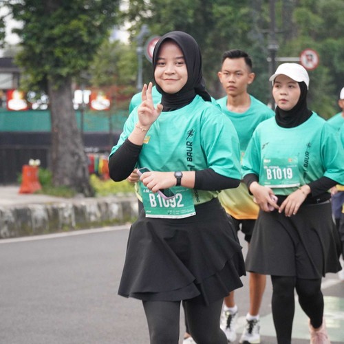 Race photo from BAUR RUN 2025