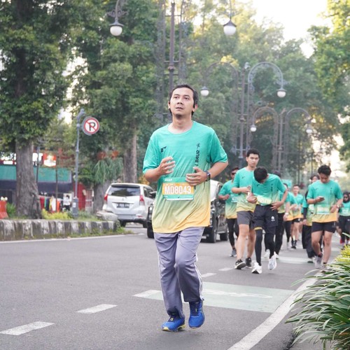 Race photo from BAUR RUN 2025