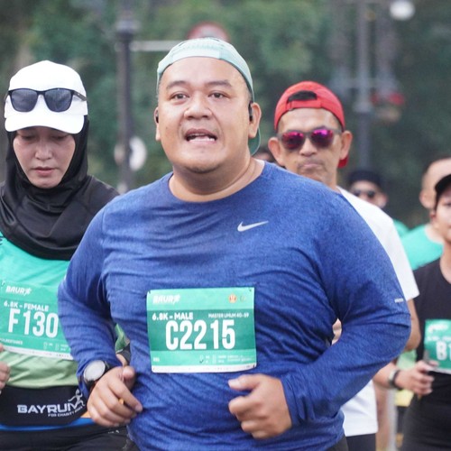 Race photo from BAUR RUN 2025