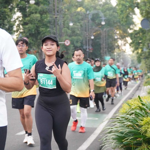 Race photo from BAUR RUN 2025