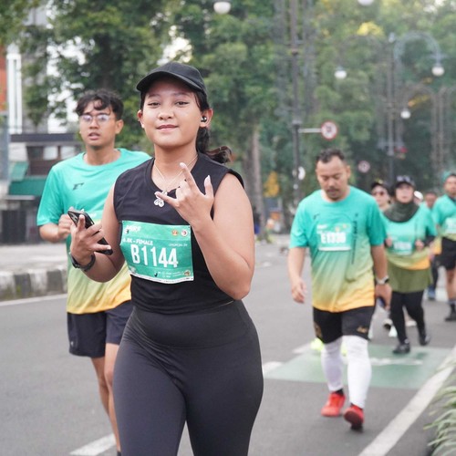 Race photo from BAUR RUN 2025