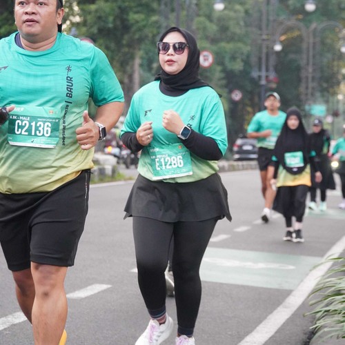 Race photo from BAUR RUN 2025