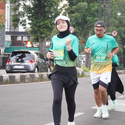 Race photo from BAUR RUN 2025