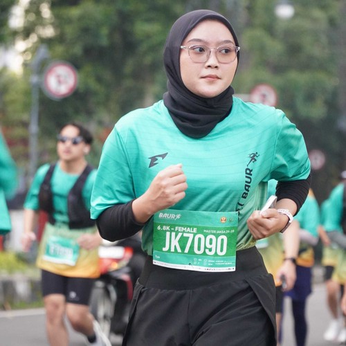 Race photo from BAUR RUN 2025