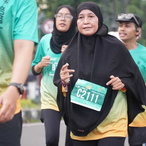 Race photo from BAUR RUN 2025