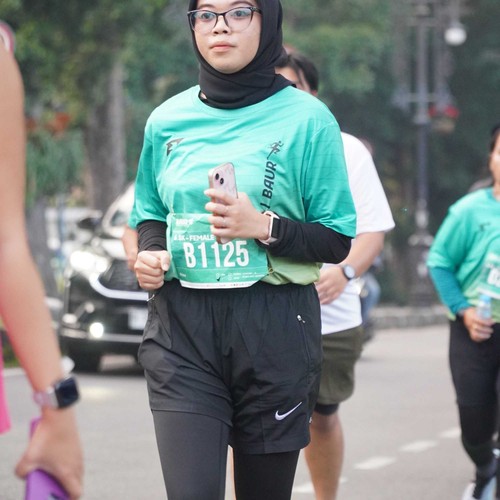Race photo from BAUR RUN 2025