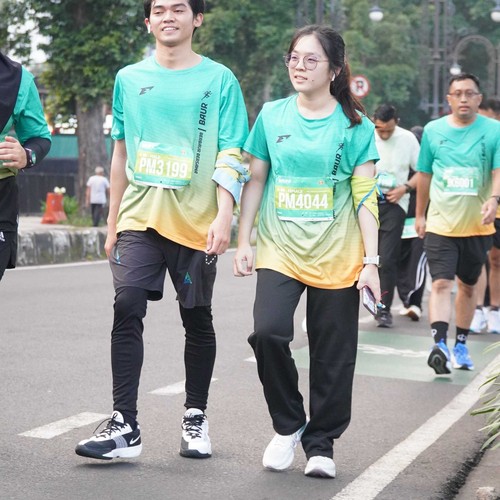 Race photo from BAUR RUN 2025