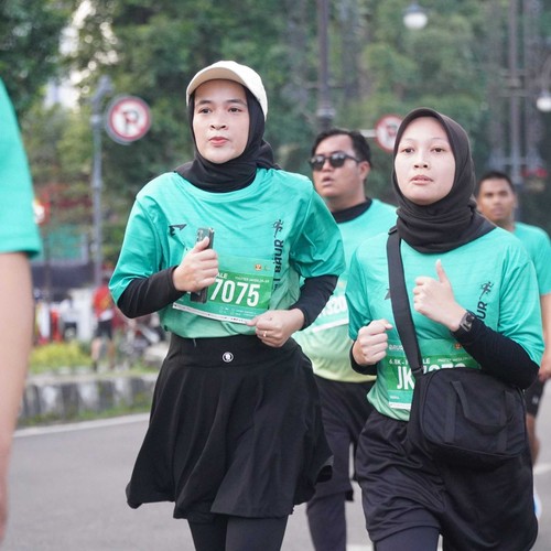 Race photo from BAUR RUN 2025