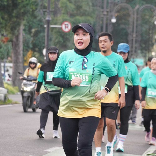 Race photo from BAUR RUN 2025