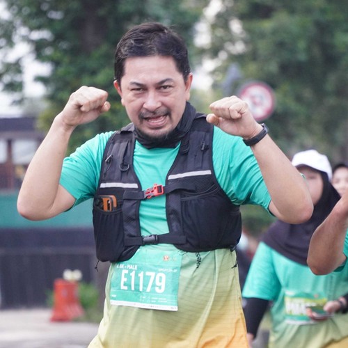 Race photo from BAUR RUN 2025