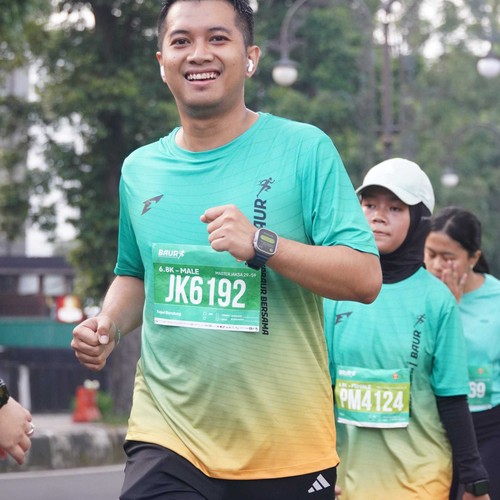 Race photo from BAUR RUN 2025