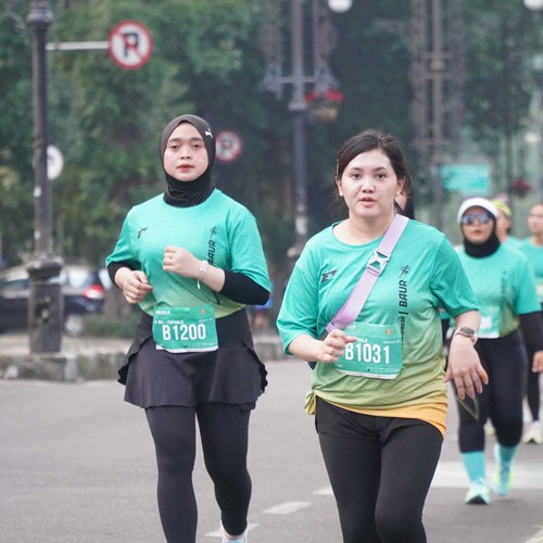Race photo from BAUR RUN 2025