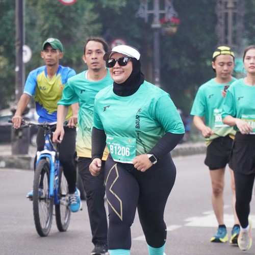 Race photo from BAUR RUN 2025