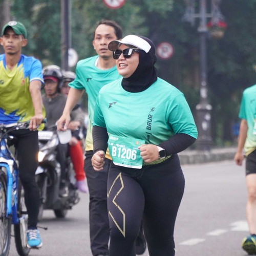Race photo from BAUR RUN 2025
