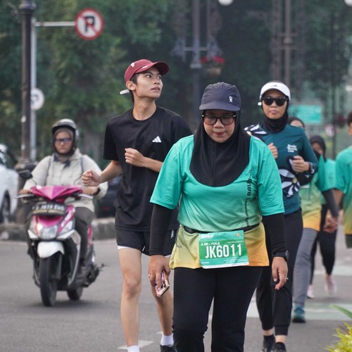 Race photo from BAUR RUN 2025