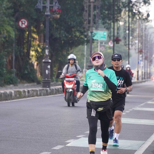 Race photo from BAUR RUN 2025