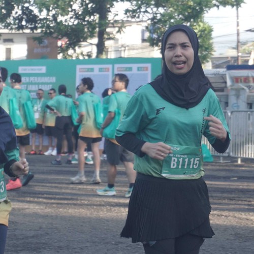 Race photo from BAUR RUN 2025
