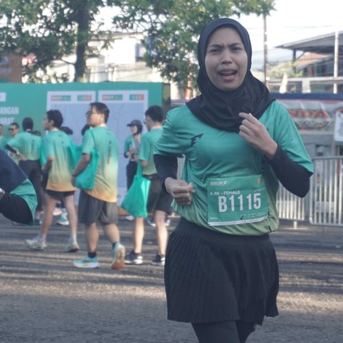Race photo from BAUR RUN 2025