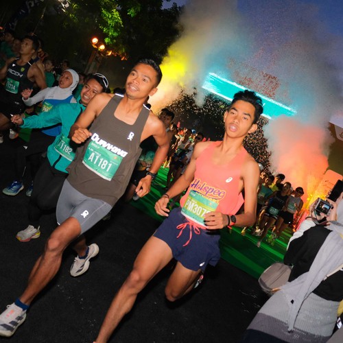 Race photo from BAUR RUN 2025