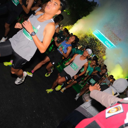 Race photo from BAUR RUN 2025