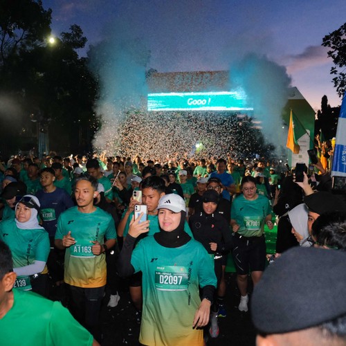 Race photo from BAUR RUN 2025