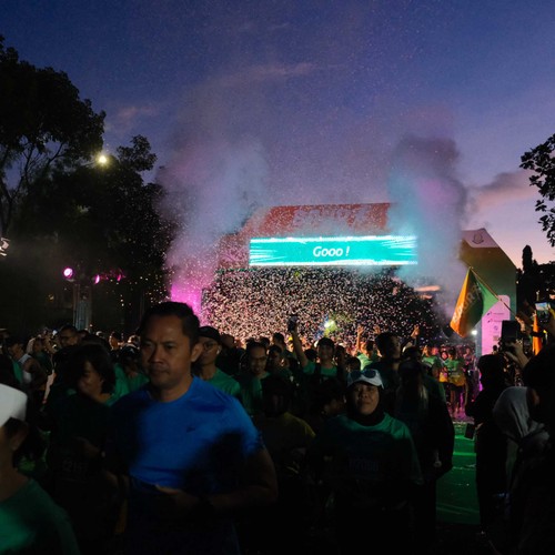 Race photo from BAUR RUN 2025