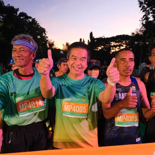 Race photo from BAUR RUN 2025
