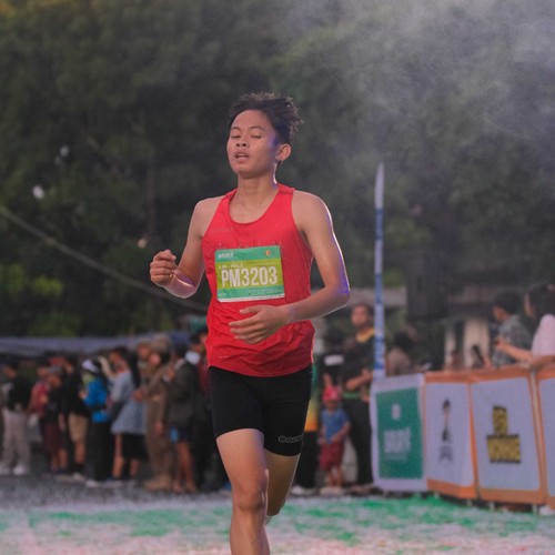 Race photo from BAUR RUN 2025