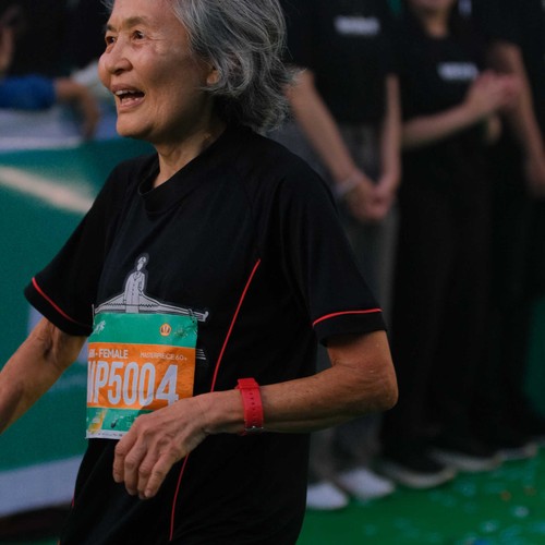 Race photo from BAUR RUN 2025