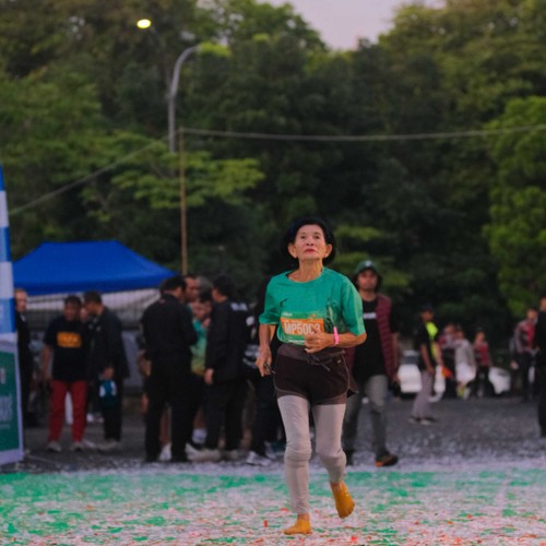 Race photo from BAUR RUN 2025