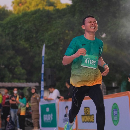 Race photo from BAUR RUN 2025