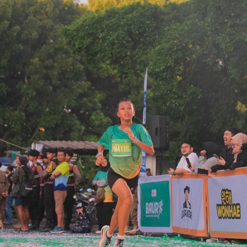 Race photo from BAUR RUN 2025
