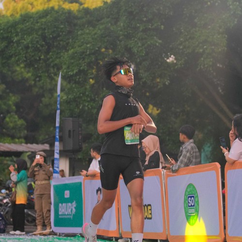 Race photo from BAUR RUN 2025