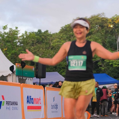 Race photo from BAUR RUN 2025