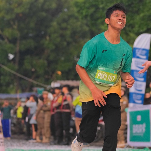 Race photo from BAUR RUN 2025