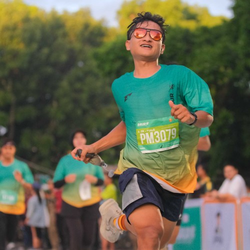 Race photo from BAUR RUN 2025