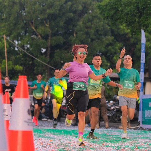 Race photo from BAUR RUN 2025